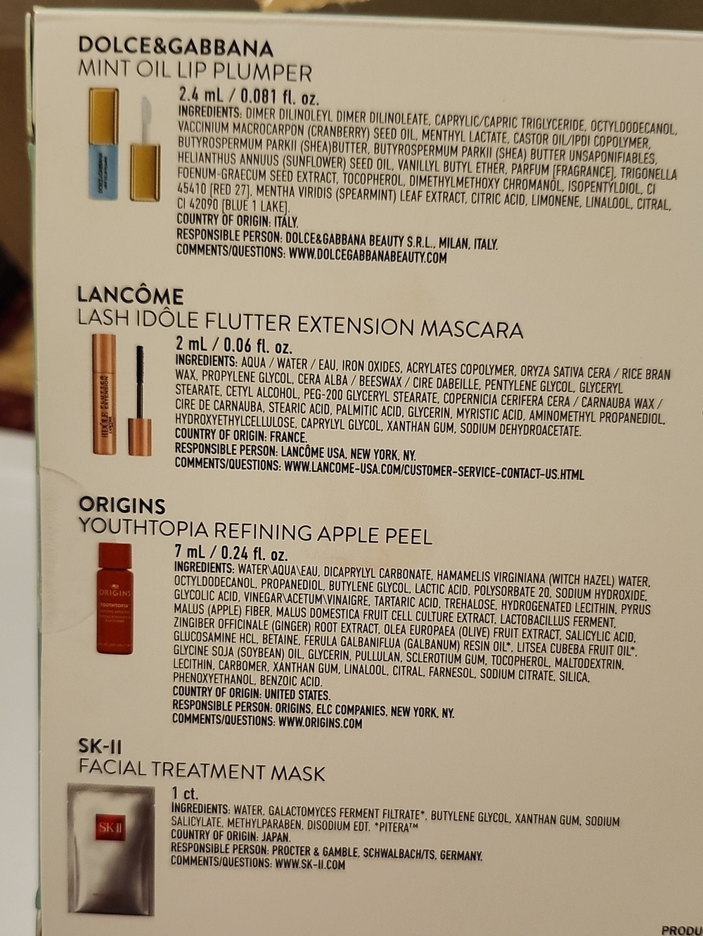 Macy’s The Glow On The Go Beauty Set - Picture 5 of 7